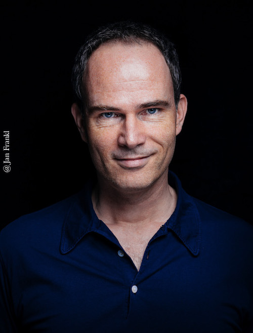 Thomas Borchert - April 2016